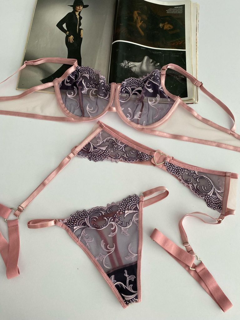 conjunto basico encaje