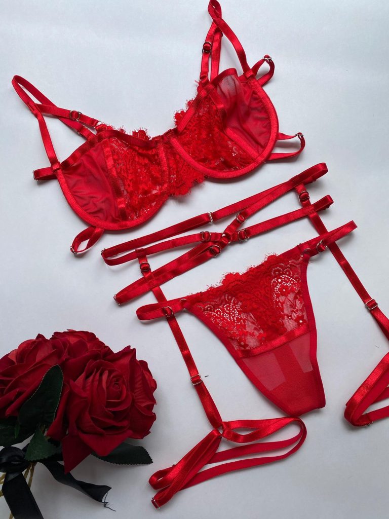 lenceria color rojo bogota