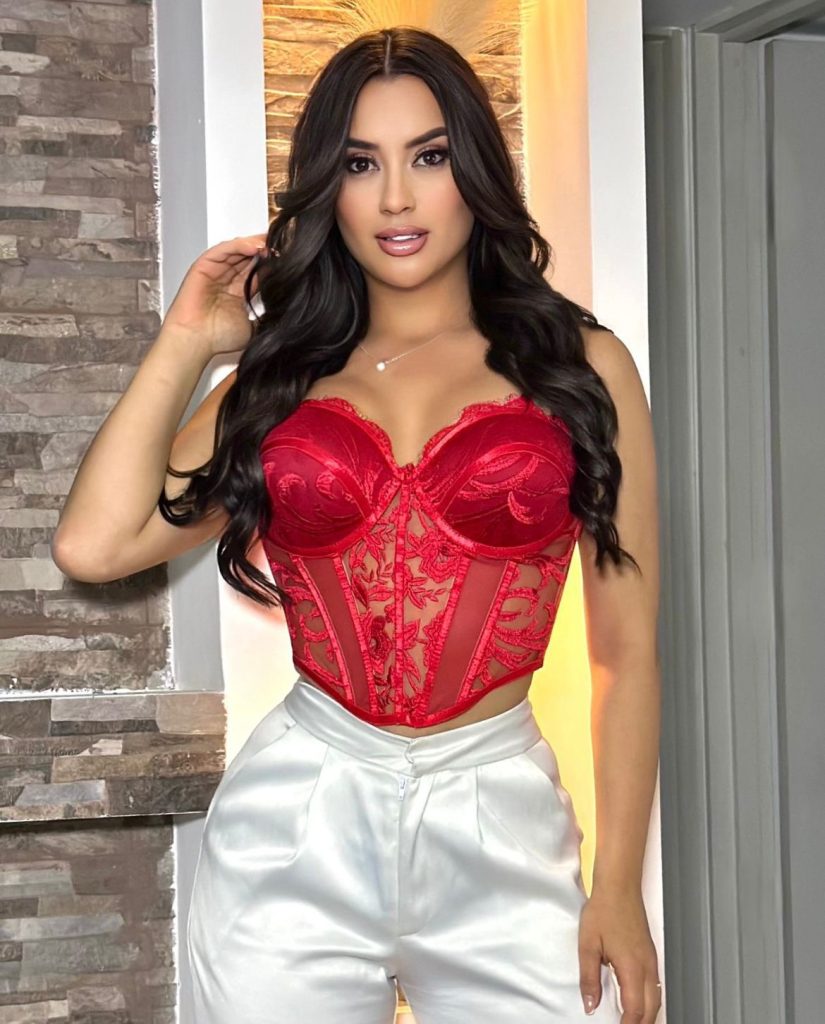 corset rojo bonito